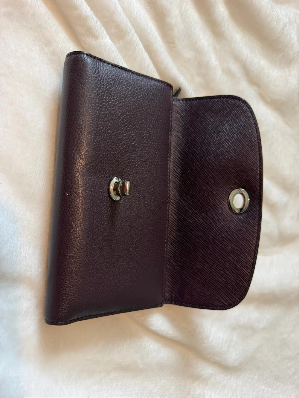 Vintage Coach Women's Leather Turnlock Wallet - Plum